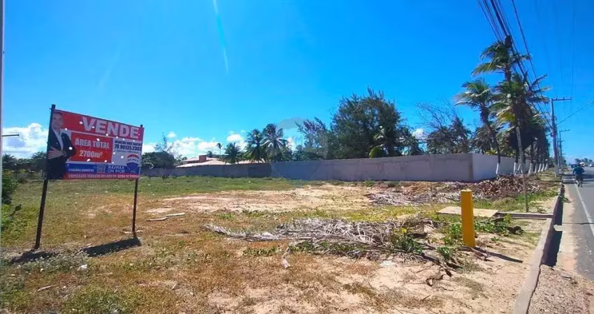 Vendo terreno singular de 2.700m²  em frente a praia do refúgio no mosqueiro