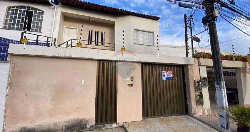 Casa com 6 quartos à venda no Treze de Julho, Aracaju 