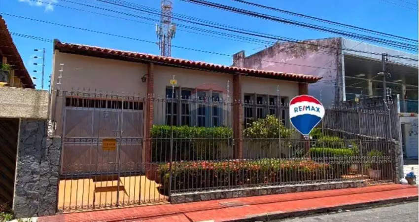 Casa com 6 quartos à venda no São José, Aracaju 