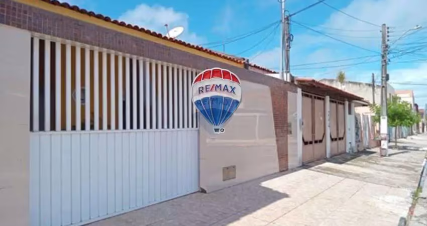 Casa com 5 quartos à venda na Rua Antônio do Nascimento Rodrigues, 250, Jabotiana, Aracaju