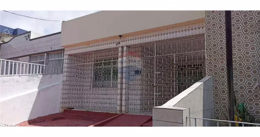 Casa com 2 quartos à venda na Rua Monte Castelo, 508, Dezoito do Forte, Aracaju