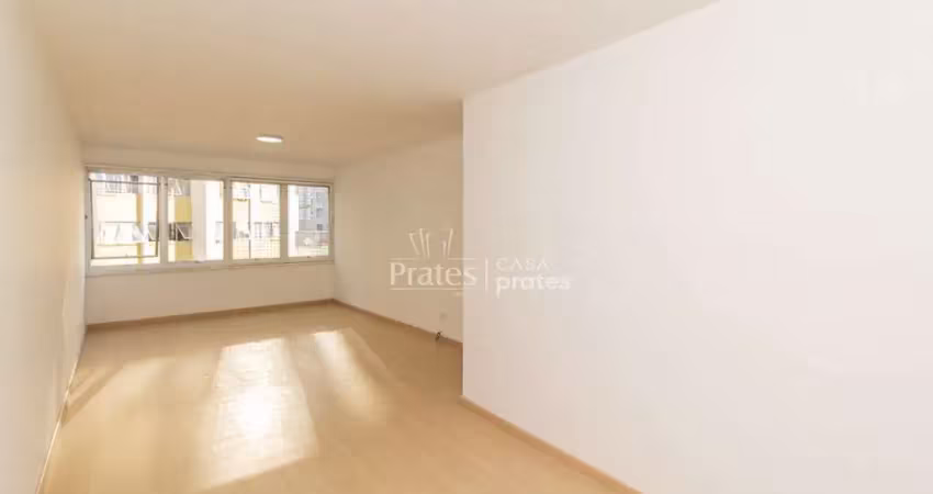 Apartamento com 3 quartos para alugar na Rua Comendador Macedo, 325, Centro, Curitiba