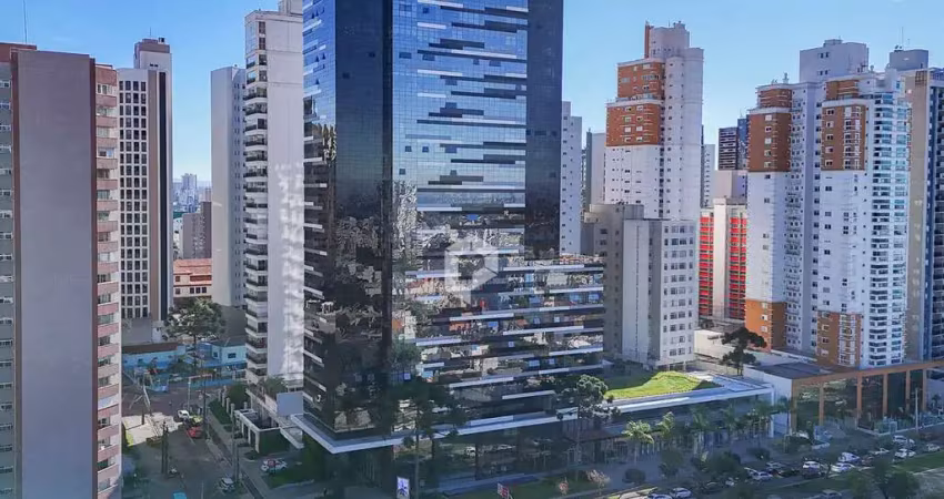 Sala comercial com 13 salas à venda na Rua Doutor Alexandre Gutierrez, 826, Água Verde, Curitiba