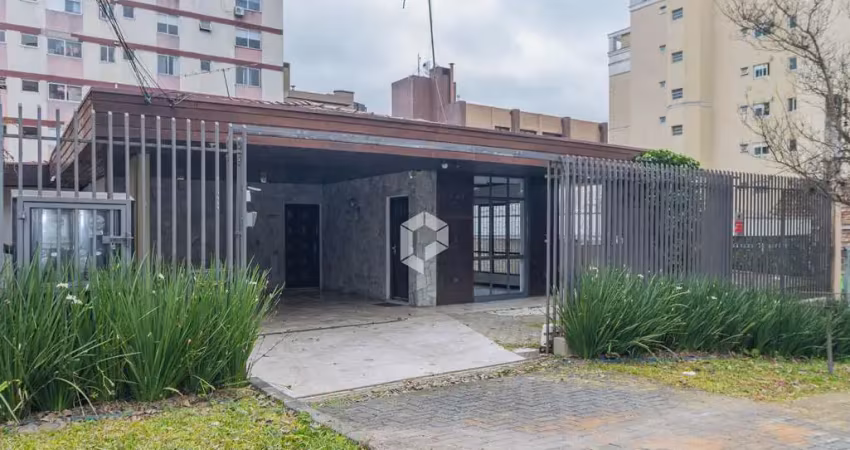 Casa comercial para alugar na Rua General Aristides Athayde Júnior, 317, Bigorrilho, Curitiba