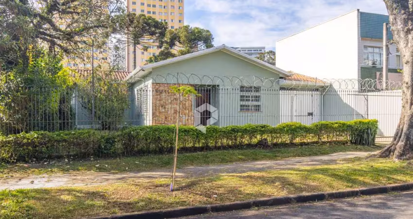 Casa com 3 quartos para alugar na Rua Guaianazes, 1291, Vila Izabel, Curitiba