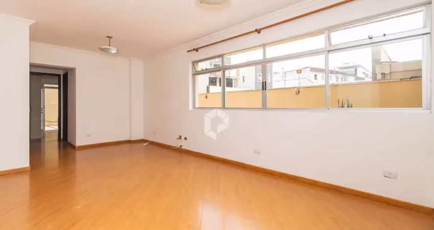 Apartamento com 2 quartos para alugar na Rua Desembargador Motta, 1845, Centro, Curitiba