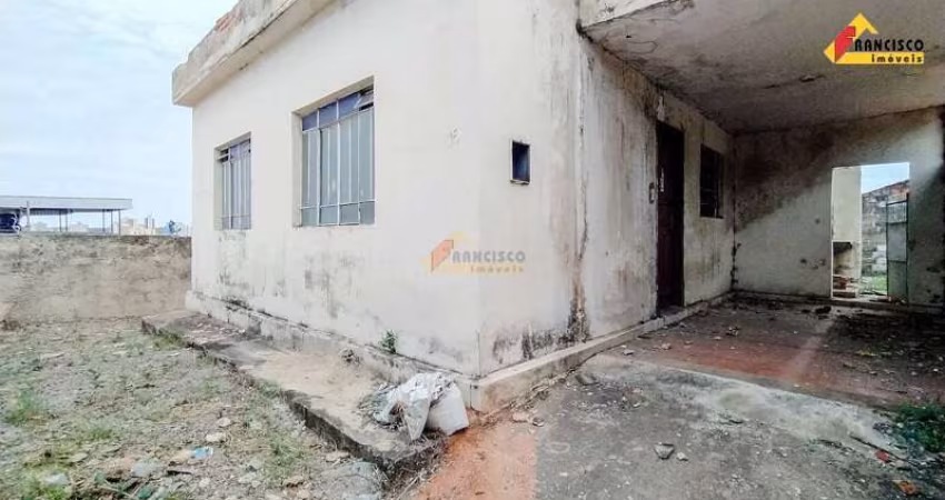 Lote à venda, 2 vagas, Niterói - Divinópolis/MG