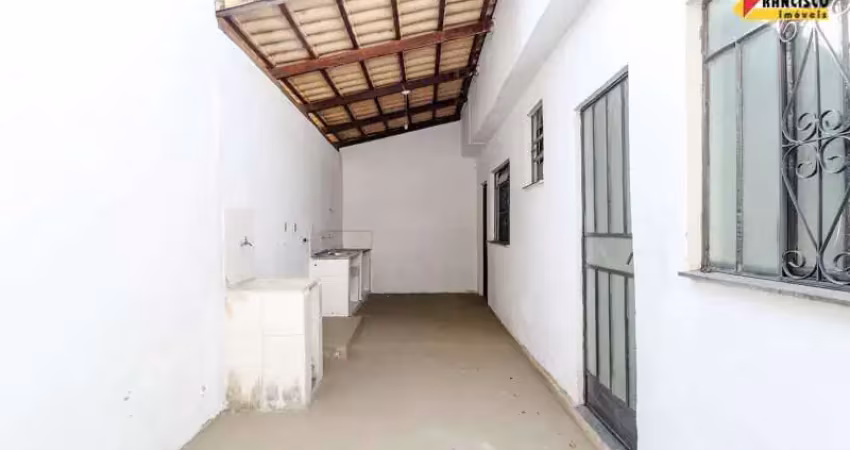 Casa à venda, 2 quartos, nossa senhora das graças - divinópolis/mg
