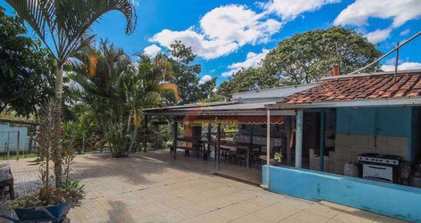 Chácara à venda, 4 quartos, 1 suíte, 9 vagas, Chácaras Belo Horizonte - Divinópolis/MG