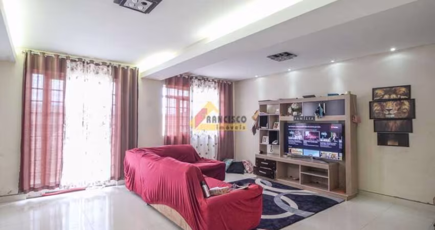 Casa à venda, 3 quartos, 1 suíte, 5 vagas, Sion - Divinópolis/MG