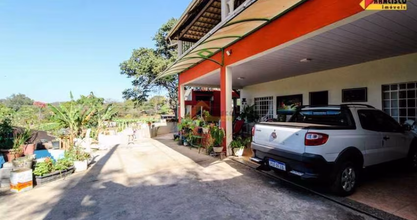 Chácara à venda, 3 quartos, 7 vagas, Chácaras Corgo Sujo - Divinópolis/MG