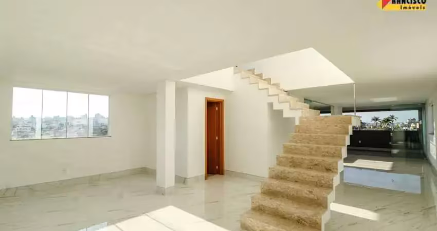 Apartamento Cobertura à venda, 3 quartos, 1 suíte, 3 vagas, Esplanada - Divinópolis/MG