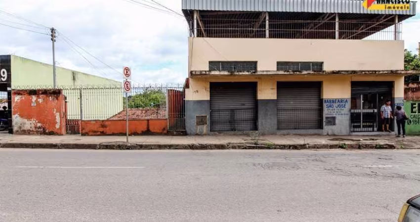Casa à venda, 7 quartos, Niterói - Divinópolis/MG