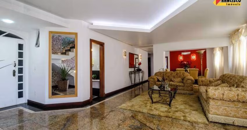 Apartamento Cobertura à venda, 4 quartos, 3 suítes, 3 vagas, Centro - Divinópolis/MG