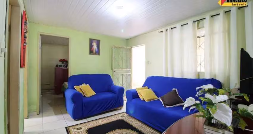 Casa à venda, 6 quartos, 1 vaga, Orion - Divinópolis/MG