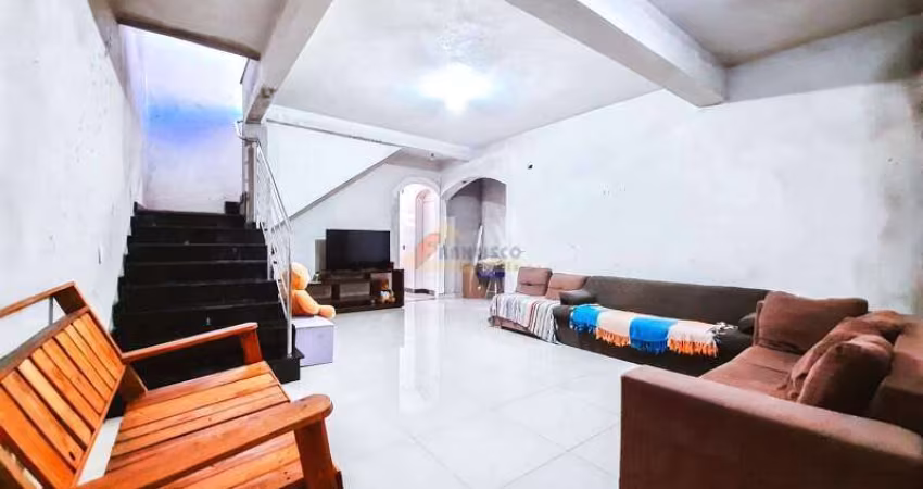 Casa à venda, 4 quartos, 1 suíte, 3 vagas, Dona Rosa - Divinópolis/MG