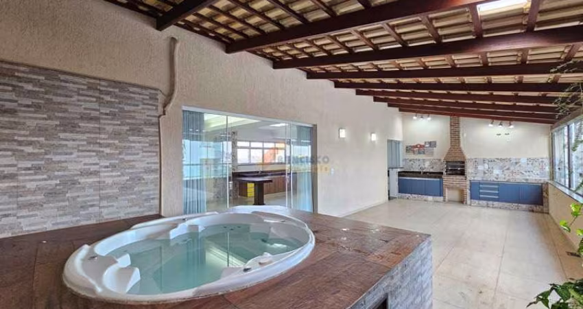 Apartamento Cobertura à venda, 4 quartos, 2 suítes, 5 vagas, Centro - Divinópolis/MG