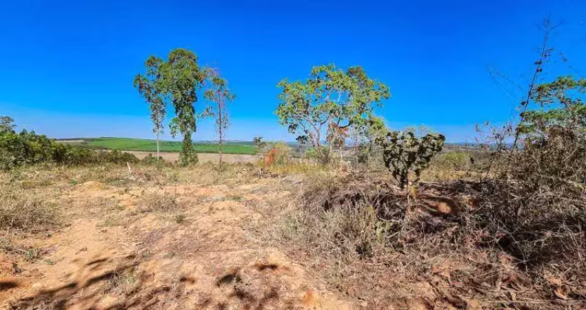 Terreno à venda no Marilândia, Itapecerica 