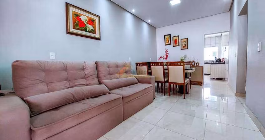 Casa à venda, 3 quartos, 1 suíte, 2 vagas, Residencial Lagoa Park - Divinópolis/MG