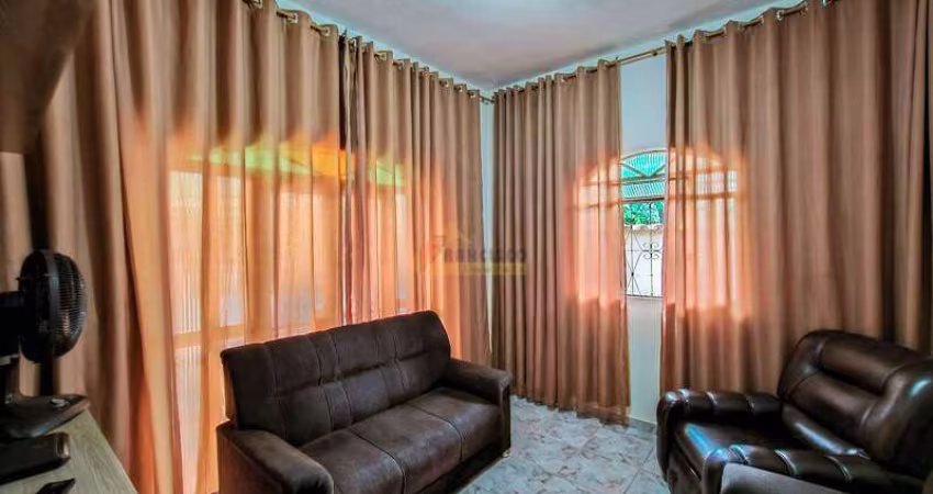 Casa à venda, 3 quartos, 1 suíte, 3 vagas, Danilo Passos - Divinópolis/MG