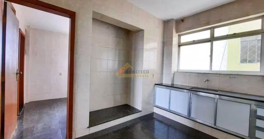 Apartamento à venda, 3 quartos, 1 suíte, 1 vaga, Centro - Divinópolis/MG