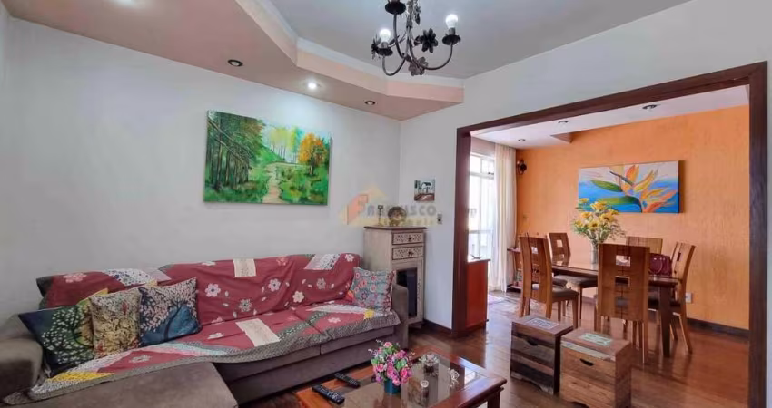Apartamento à venda, 3 quartos, 1 suíte, 1 vaga, Centro - Divinópolis/MG