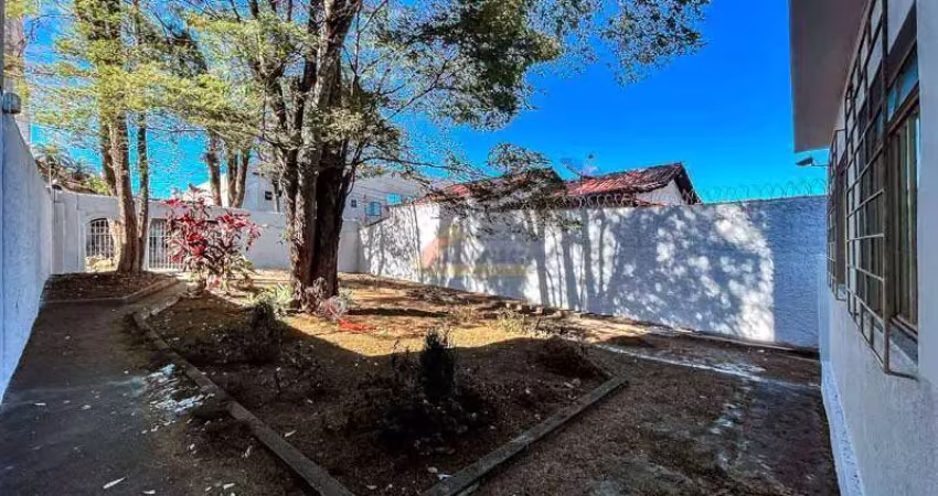 Casa à venda, 3 quartos, 2 vagas, Santo Antônio - Divinópolis/MG