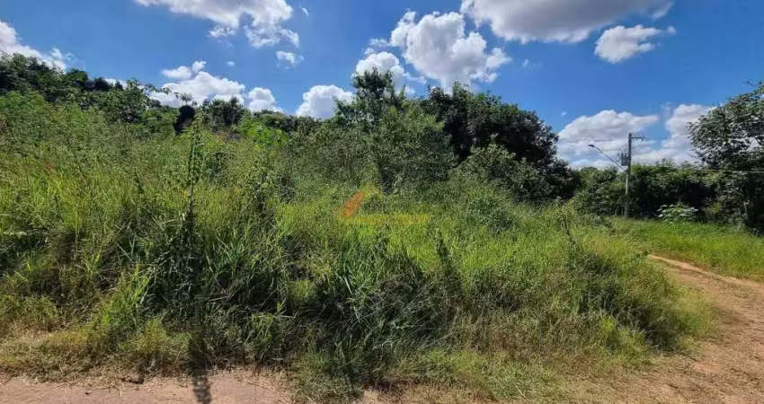 Terreno à venda no Jardim Candidés, Divinópolis 