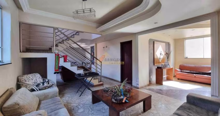 Casa à venda, 4 quartos, 1 suíte, 4 vagas, São José - Divinópolis/MG