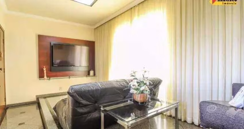 Apartamento à venda, 3 quartos, 1 suíte, 1 vaga, Centro - Divinópolis/MG