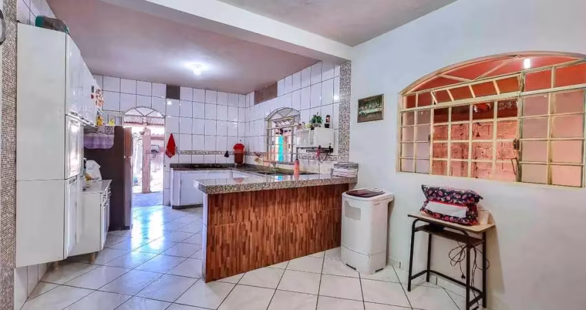 Casa à venda, 3 quartos, 2 vagas, santa rosa - divinópolis/mg