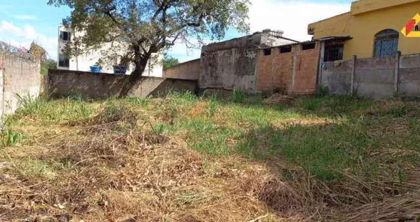 Terreno à venda no Oliveiras, Divinópolis 
