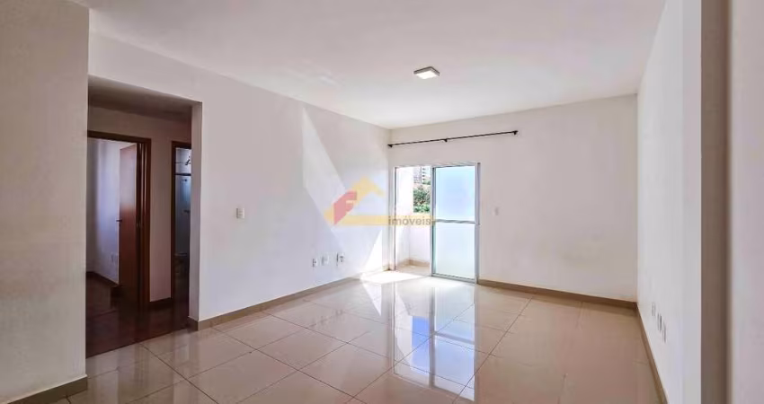 Apartamento à venda, 3 quartos, 1 suíte, 2 vagas, São Sebastião - Divinópolis/MG
