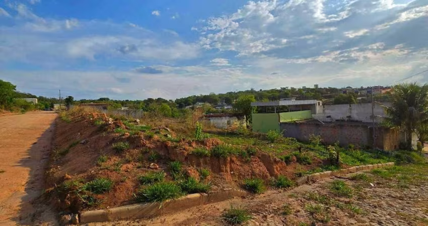 Lote à venda, Santo André - Divinópolis/MG