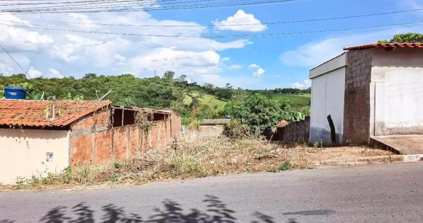 Terreno à venda no Del-Rey, Divinópolis 