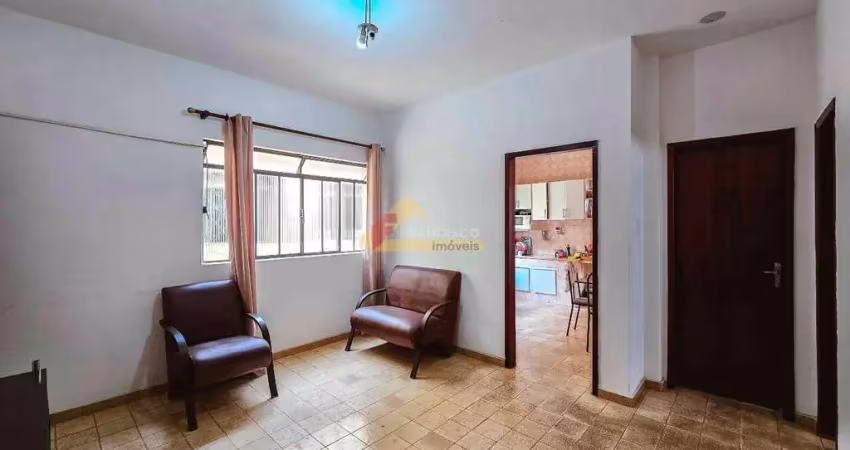Apartamento à venda, 3 quartos, 1 suíte, 1 vaga, São José - Divinópolis/MG