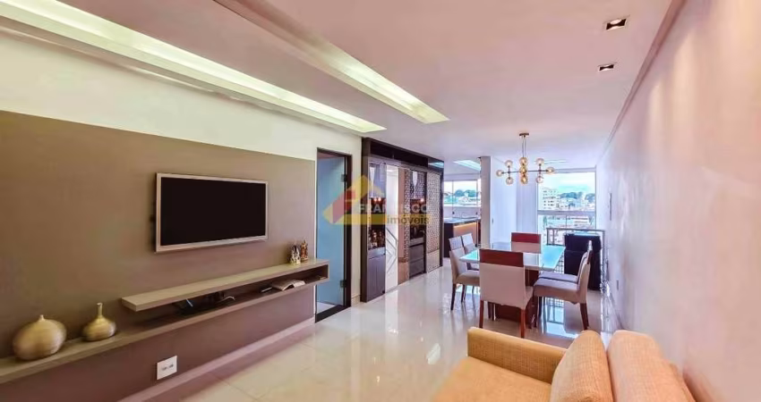 Apartamento Cobertura à venda, 3 quartos, 1 suíte, 4 vagas, Centro - Divinópolis/MG