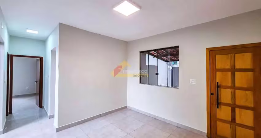 Casa à venda, 3 quartos, 1 suíte, 3 vagas, São Roque - Divinópolis/MG
