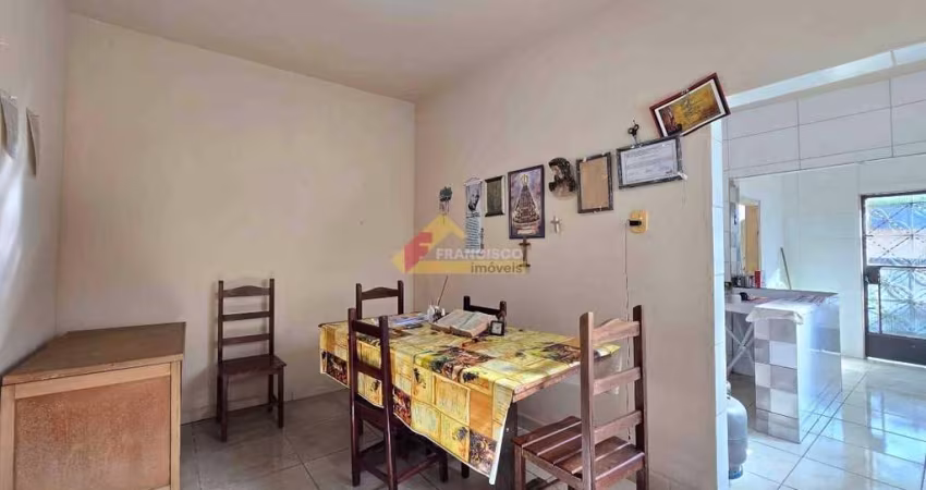 Casa à venda, 1 quarto, 1 vaga, Interlagos - Divinópolis/MG