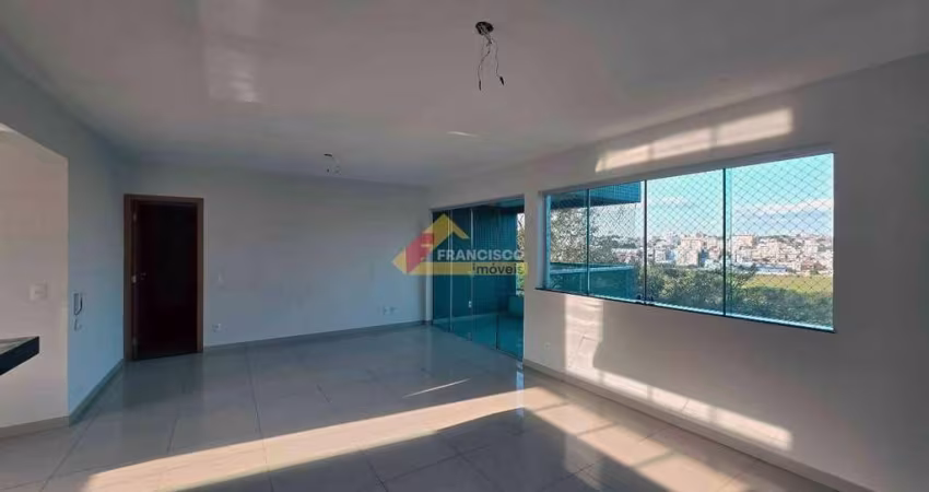 Apartamento à venda, 3 quartos, 1 suíte, 3 vagas, Santa Clara - Divinópolis/MG