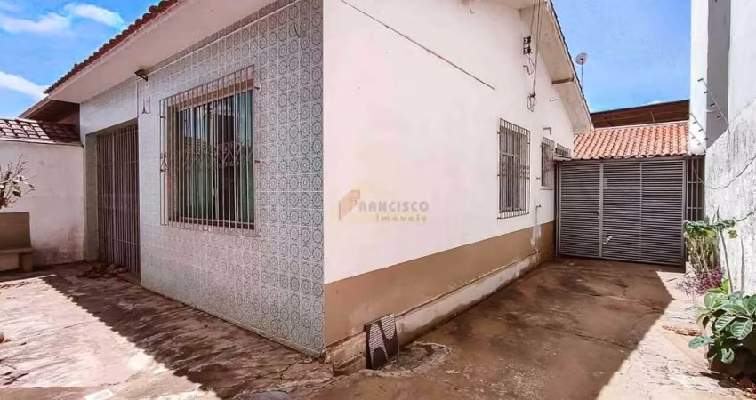 Casa à venda, 3 quartos, 2 vagas, Sidil - Divinópolis/MG