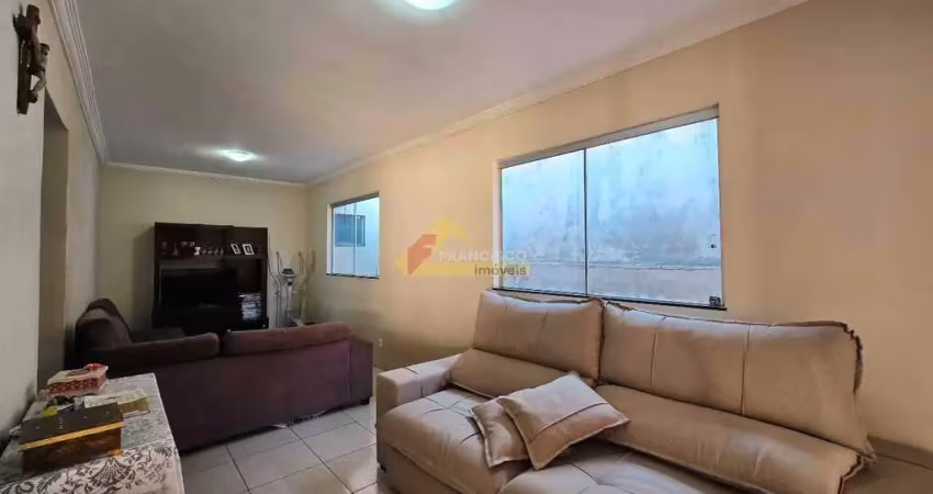 Casa à venda, 3 quartos, 1 suíte, 2 vagas, Walchir Resende - Divinópolis/MG