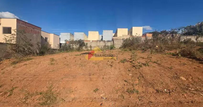 Terreno à venda no Primavera, Divinópolis 