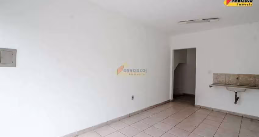 Ponto comercial para alugar no Esplanada, Divinópolis 