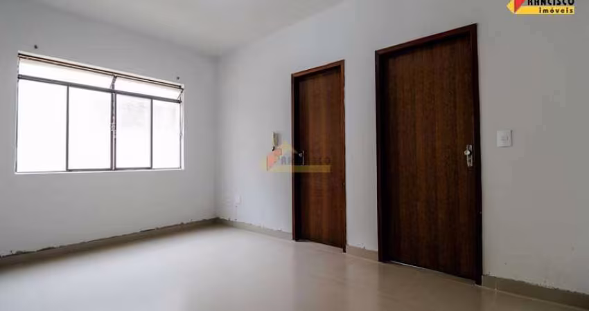 Apartamento para aluguel, 3 quartos, 1 suíte, 1 vaga, Centro - Divinópolis/MG