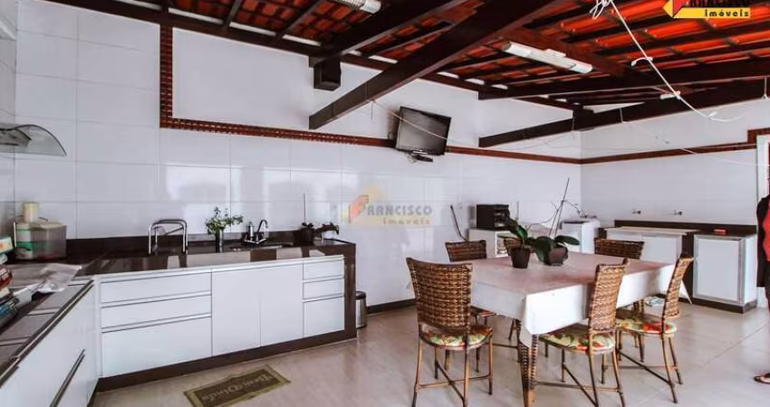 Casa para aluguel, 4 quartos, 1 suíte, 2 vagas, Centro - Divinópolis/MG
