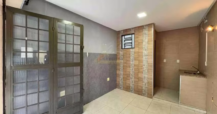Ponto comercial para alugar no São Judas Tadeu, Divinópolis 