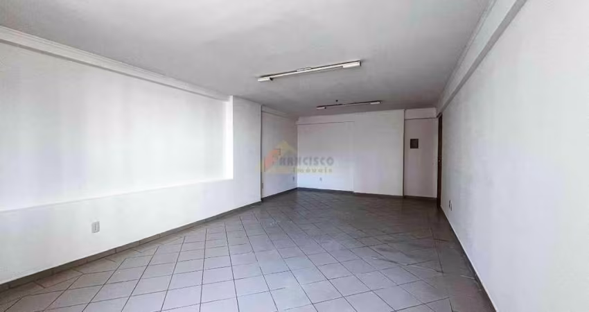 Sala localizado no Centro