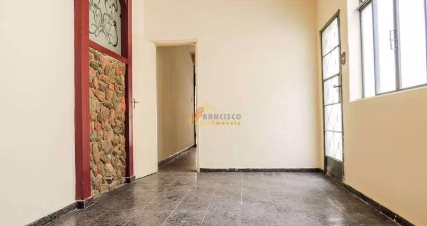 Casa para aluguel, 3 quartos, 1 suíte, 1 vaga, Centro - Divinópolis/MG