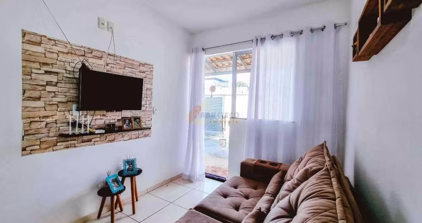 Casa localizada no bairro Maria Peçanha